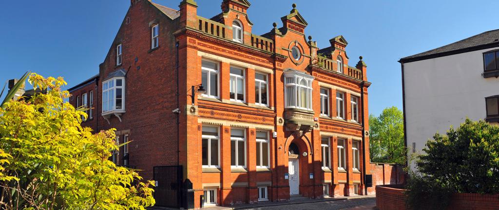 英国赫尔大学 university of hull - 中央财经大学海外留学中心